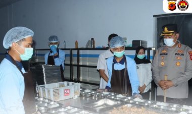 Kapolres Ciamis Sidak Dapur SPPG Yayasan Kemala Bhayangkari, Pastikan Kualitas dan Kebersihan Makanan Anak