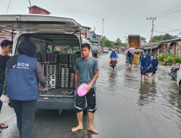 Dapur Makan Bergizi Gratis (MBG) Beralih Jadi Dapur Umum di Wilayah Bencana Sumatera